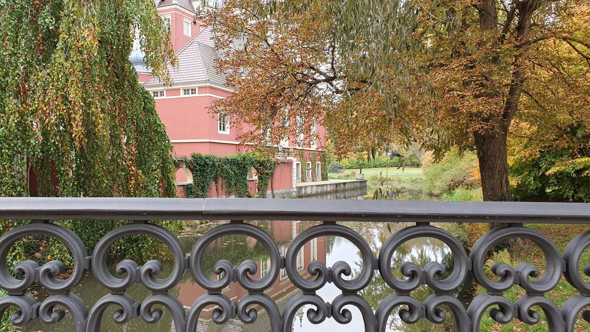Apartment Gruener Fuerst Mit Sitzecke Im Innenhof & Naehe Park & Erdgeschoss *